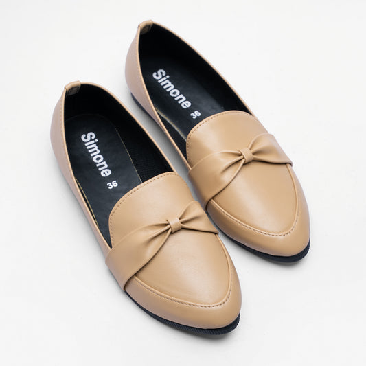Ladies Bow Accent Slip-On Court Shoe