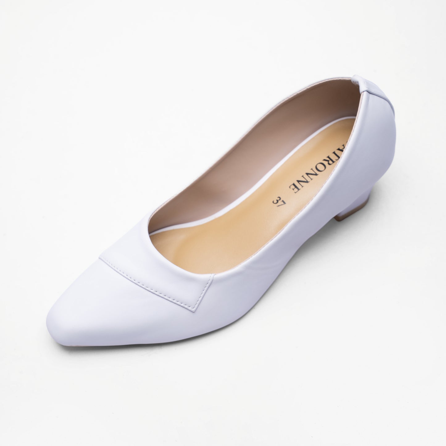 Ladies Box Heel Court Shoe