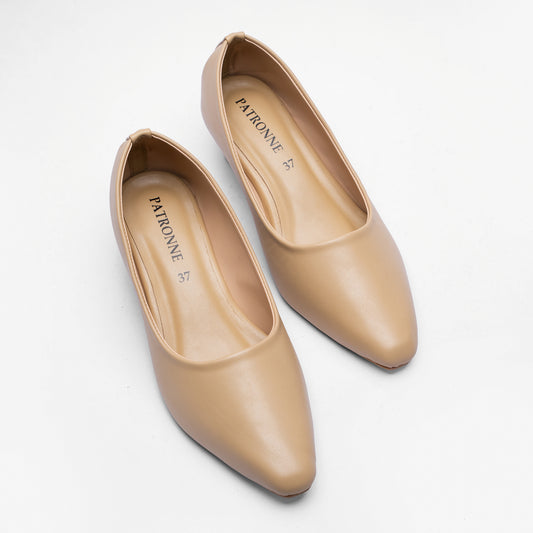 Ladies Box Heel Court Shoe