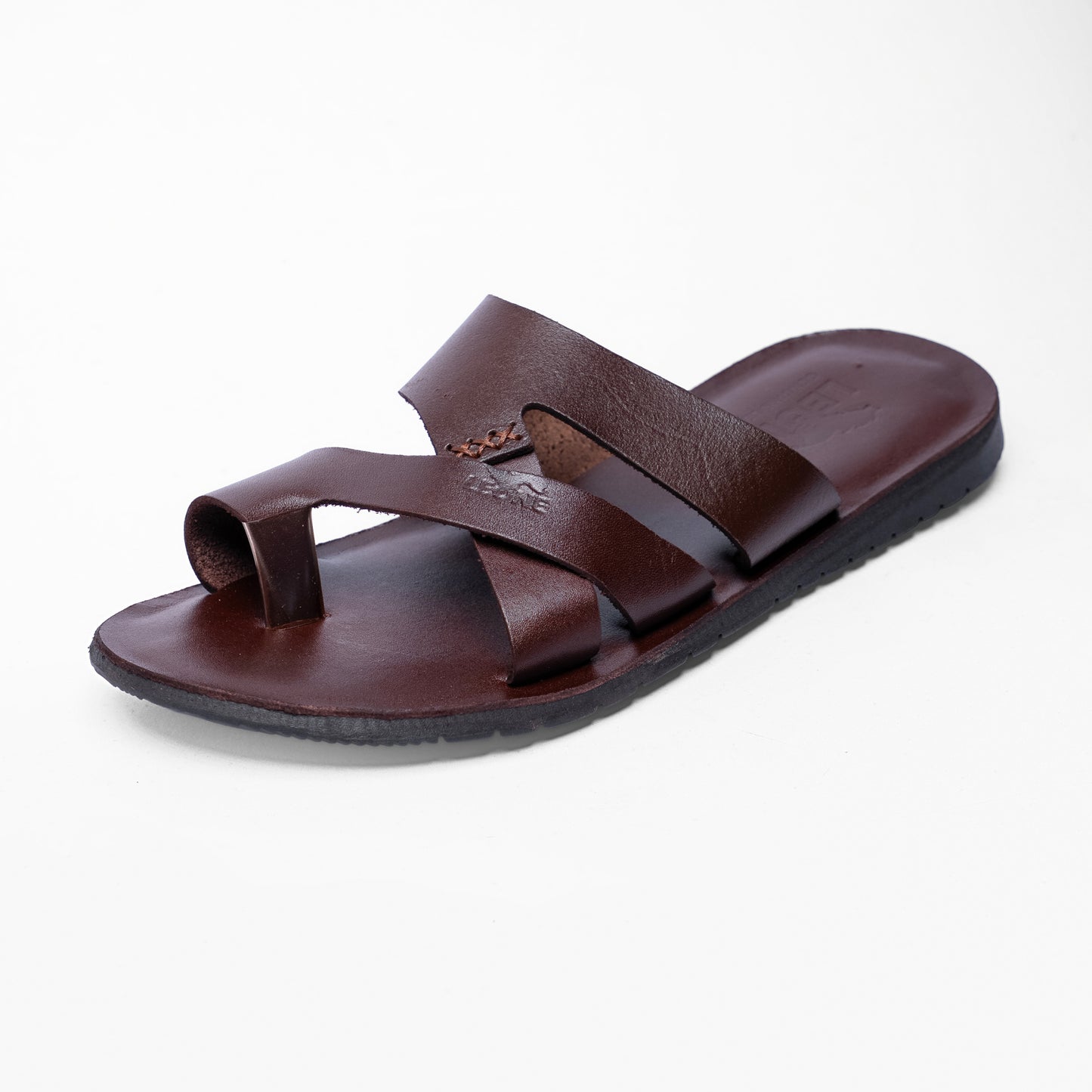 LEONE Men's Genuine Leather Cross-Strap Sandals
